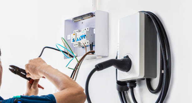 Best Affordable Emergency Electrician  in Deephaven, MN